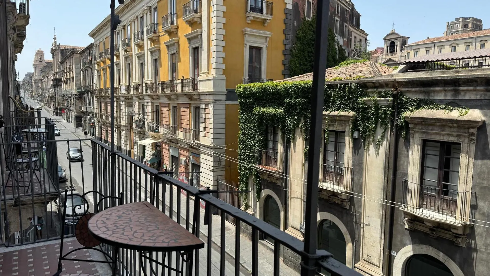 Bed & Breakfast Siculus Bed And Breakfast Catania Italy