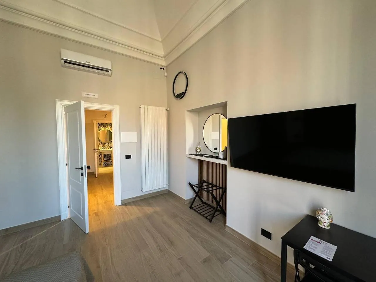 Bed & Breakfast Siculus Bed And Breakfast Catania Italy